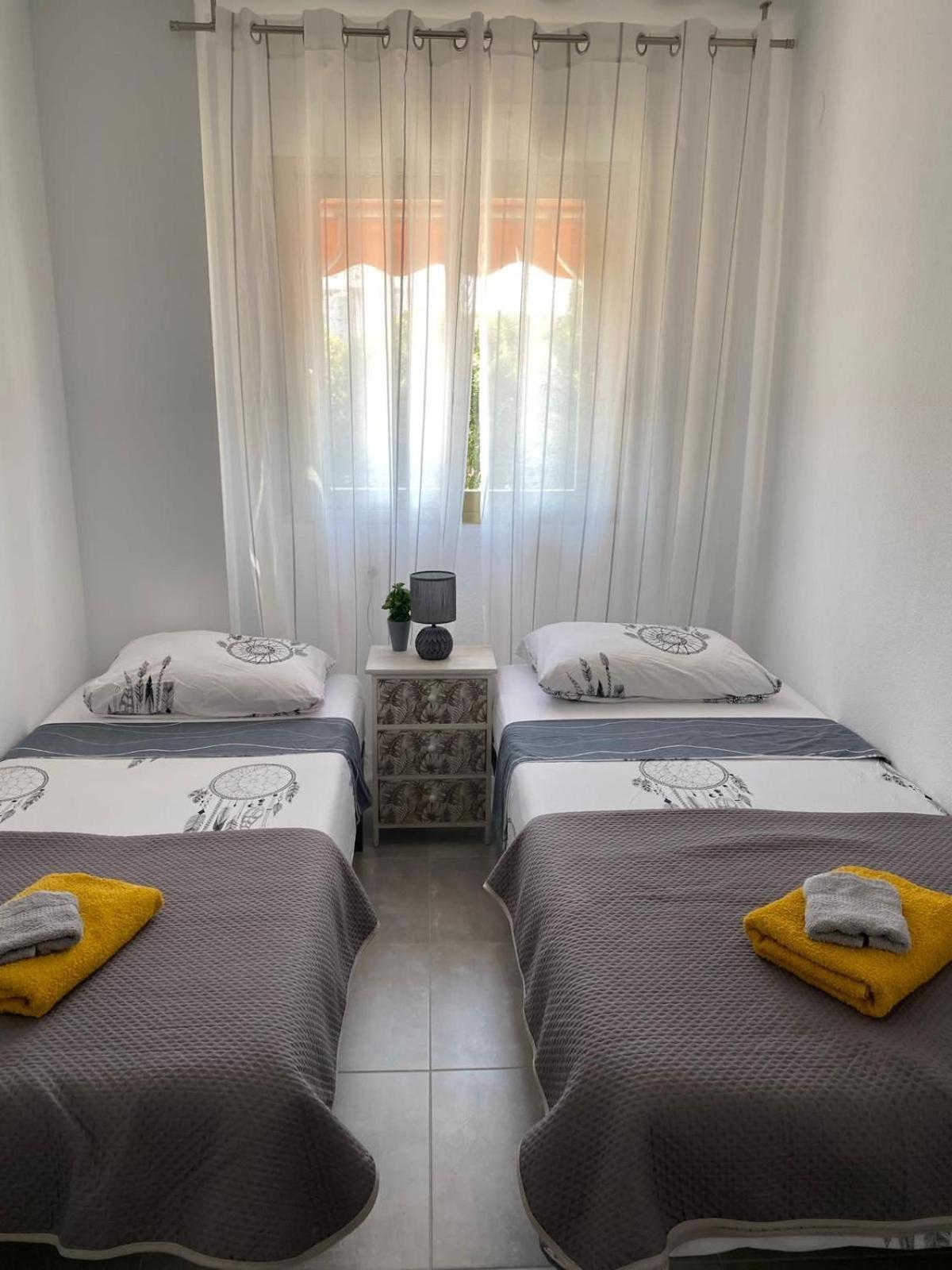 Apartamento Paradise Solo Familias Gandía Buitenkant foto